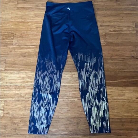NWOT Joy Lab High Waisted 7/8 Leggings Size Small - Picture 3 of 7